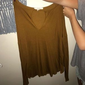 long sleeve key hole forever 21 top